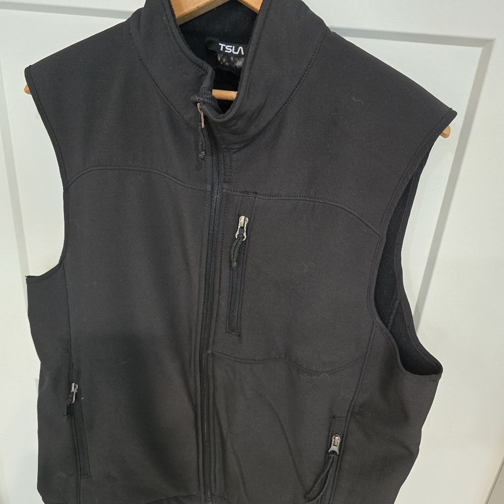 TSLA Vest Men's M Black Softshell Full-Zip Travel Outdoor Outerwear Tesla Gears